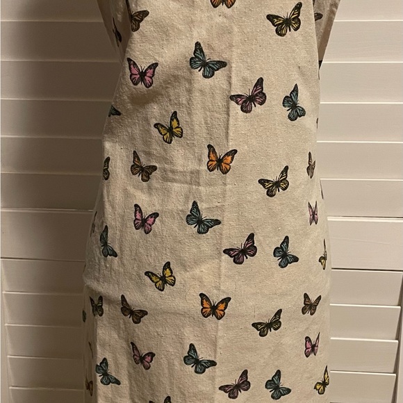 Andys Aprons - Butterflies - Picture 1 of 2